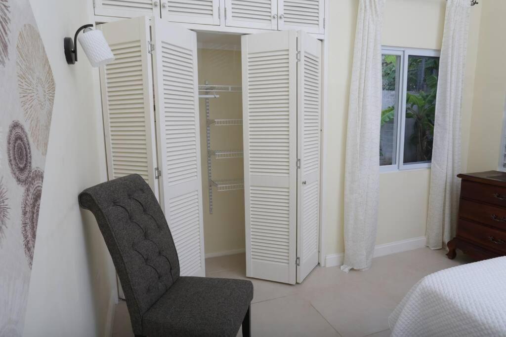 Richmond - Heroes Villa, Ac, Security, Access To Pool, Playground & Private Beach - Welcome Breakfast Basket Luaran gambar