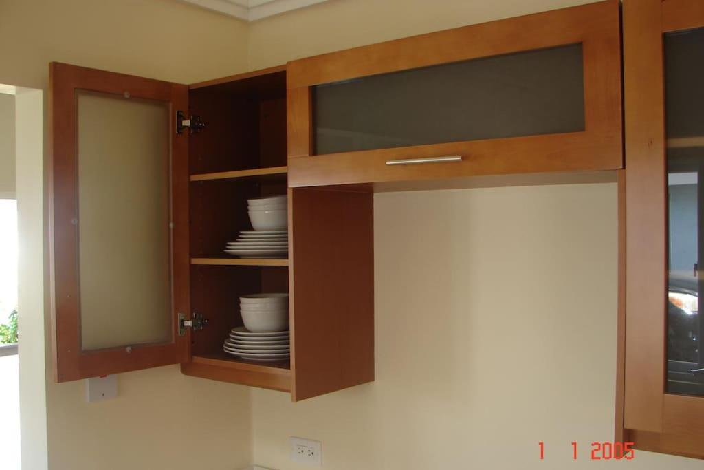 Richmond - Heroes Villa, Ac, Security, Access To Pool, Playground & Private Beach - Welcome Breakfast Basket Luaran gambar