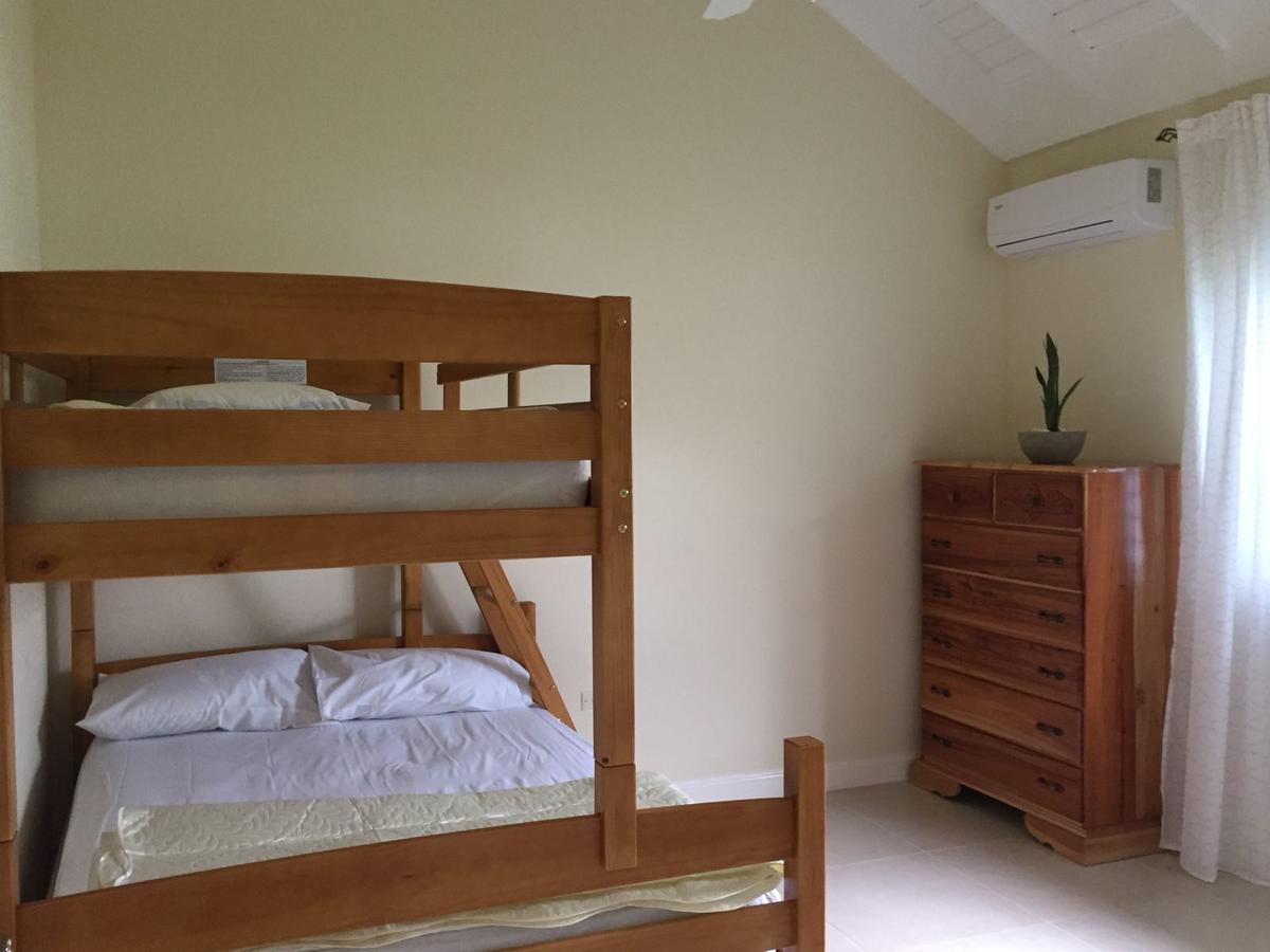 Richmond - Heroes Villa, Ac, Security, Access To Pool, Playground & Private Beach - Welcome Breakfast Basket Luaran gambar